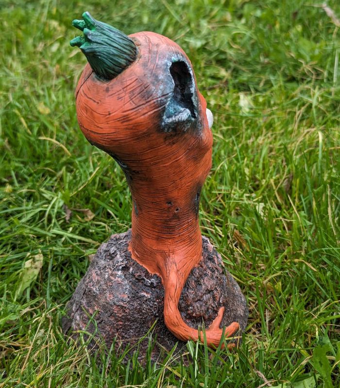 Carrot Zombie Ornament - Image 5